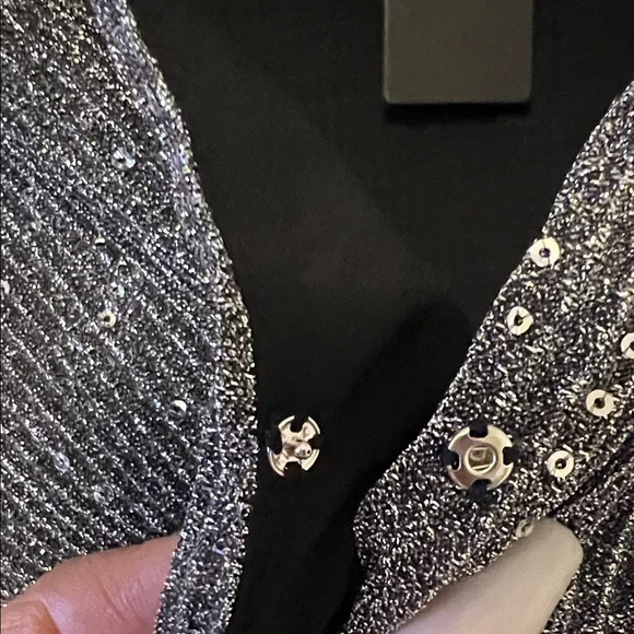 Lulus Silver and Black Sparkle Lined Top Sz M - Picture 15 of 16